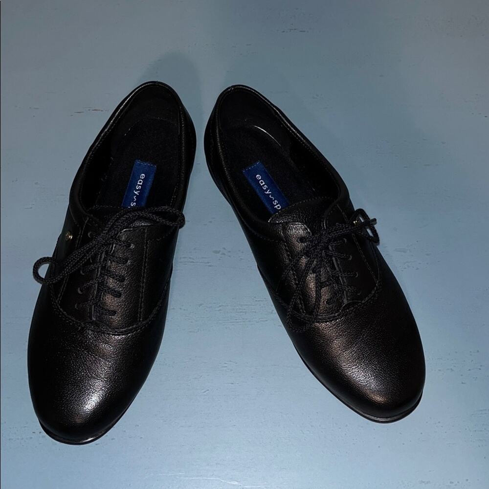 Black Women's Leather Lace-Up Flats